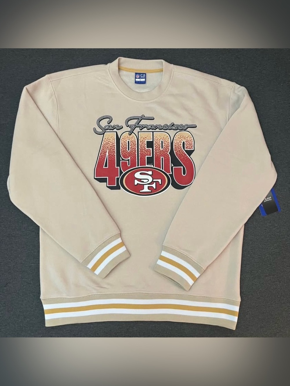 San Francisco 49ers (Men’s size Large) Crew Neck Fleeced Lined NFL Sweatshirt